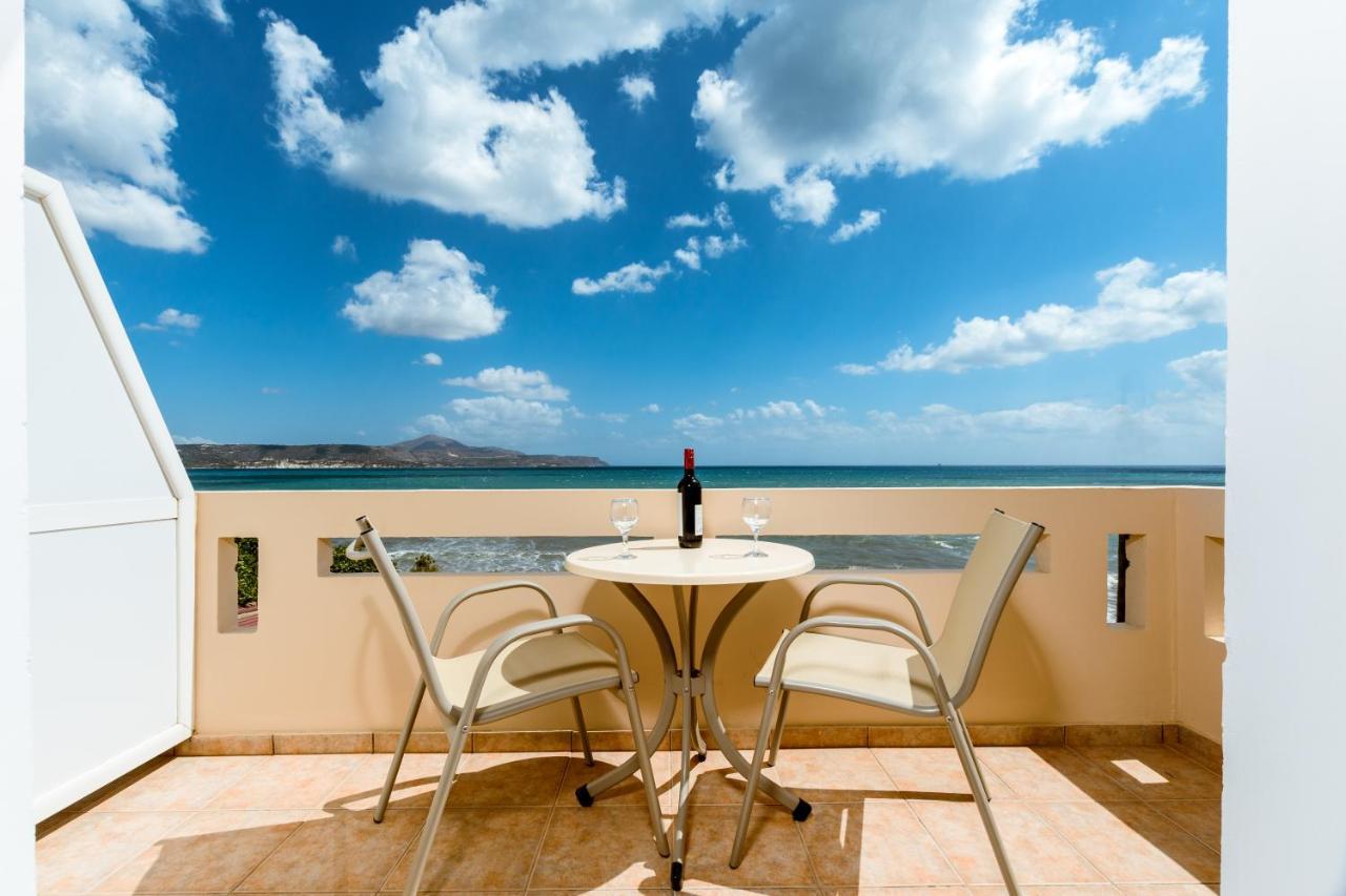 Asterina Seaside Apartments Калівес Екстер'єр фото
