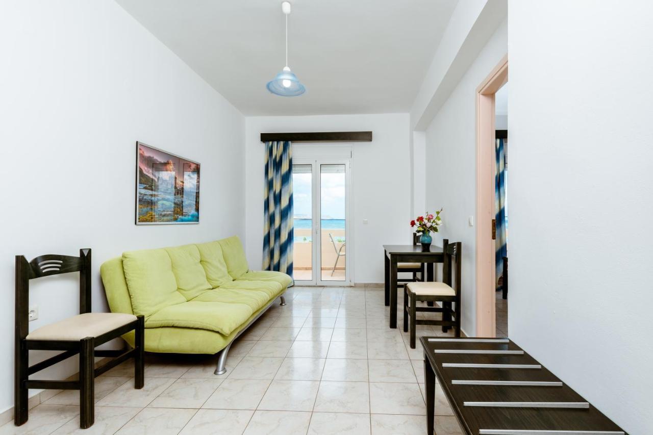 Asterina Seaside Apartments Калівес Екстер'єр фото