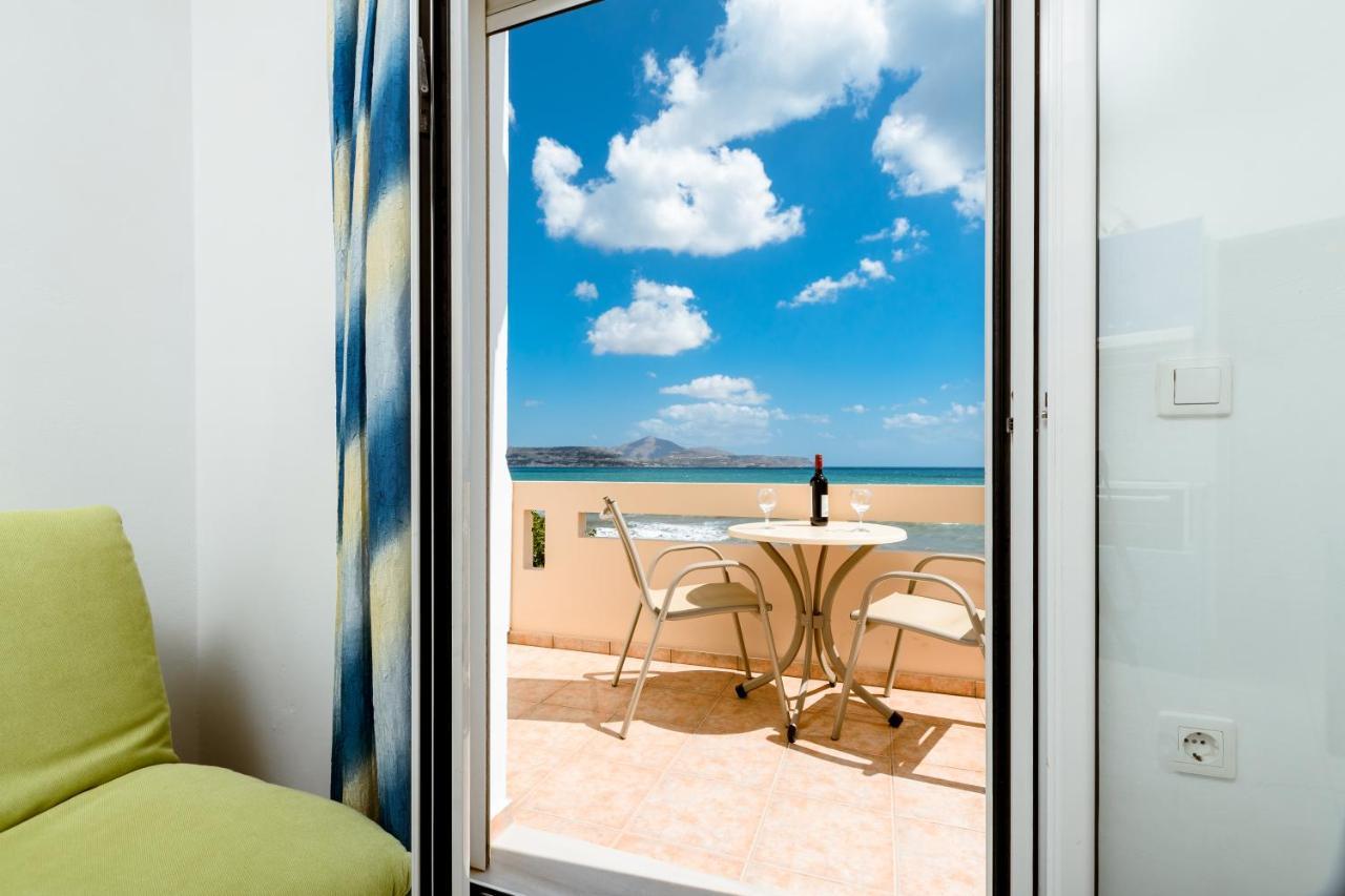 Asterina Seaside Apartments Калівес Екстер'єр фото