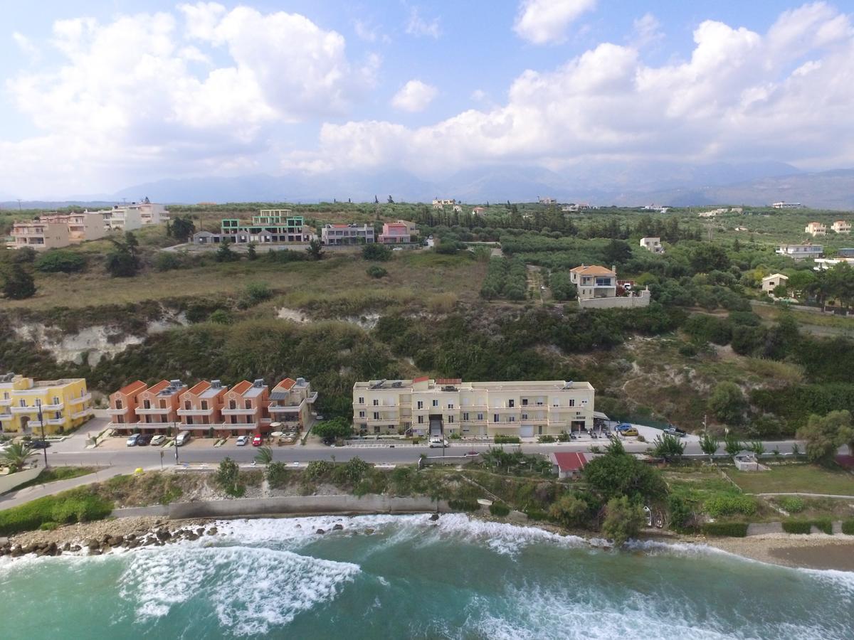 Asterina Seaside Apartments Калівес Екстер'єр фото